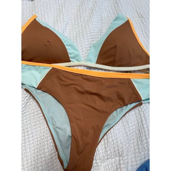 Rip Curl Bikini - Picture 1 of 6